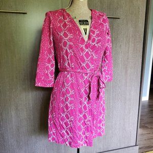 Pink Snakeskin Diane Von Furstenburg Wrap Dress Size 10